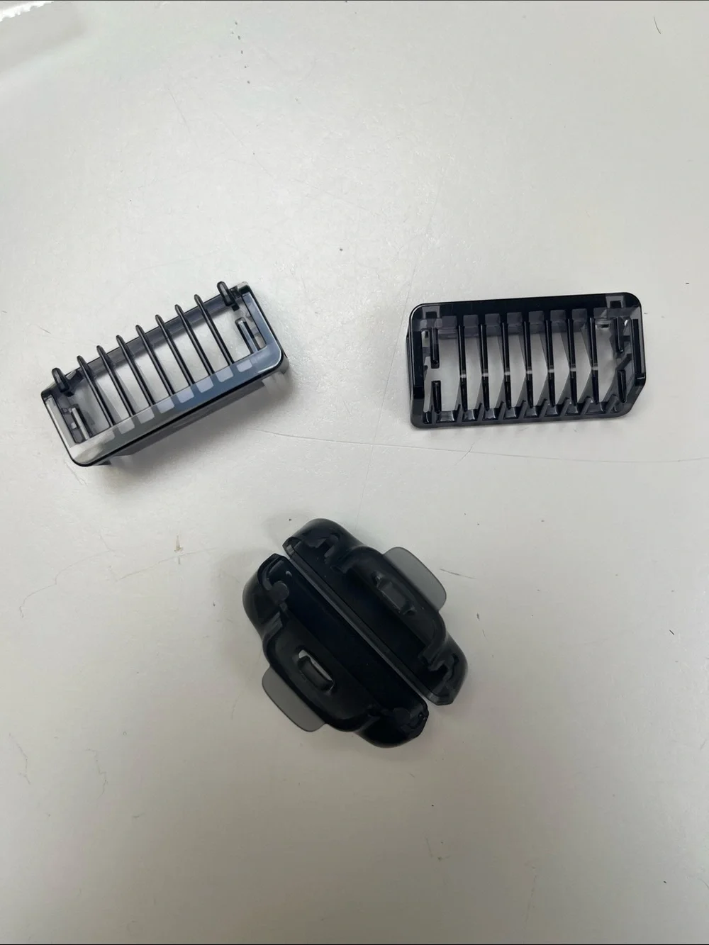 Norelco One Blade Trimmer cap and Guards. NWOT